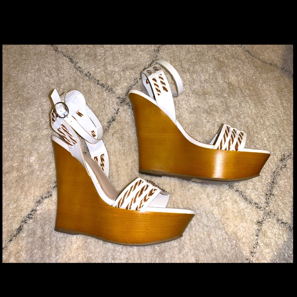 Tan and white wedges